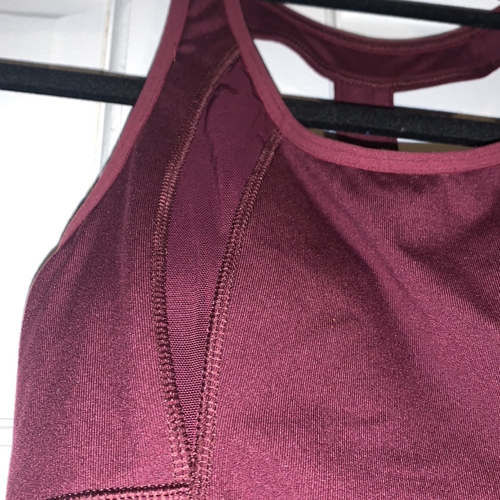 Athleta Stunner T-Back Burgundy Tank w/Mesh Size XS - Picture 5 of 9